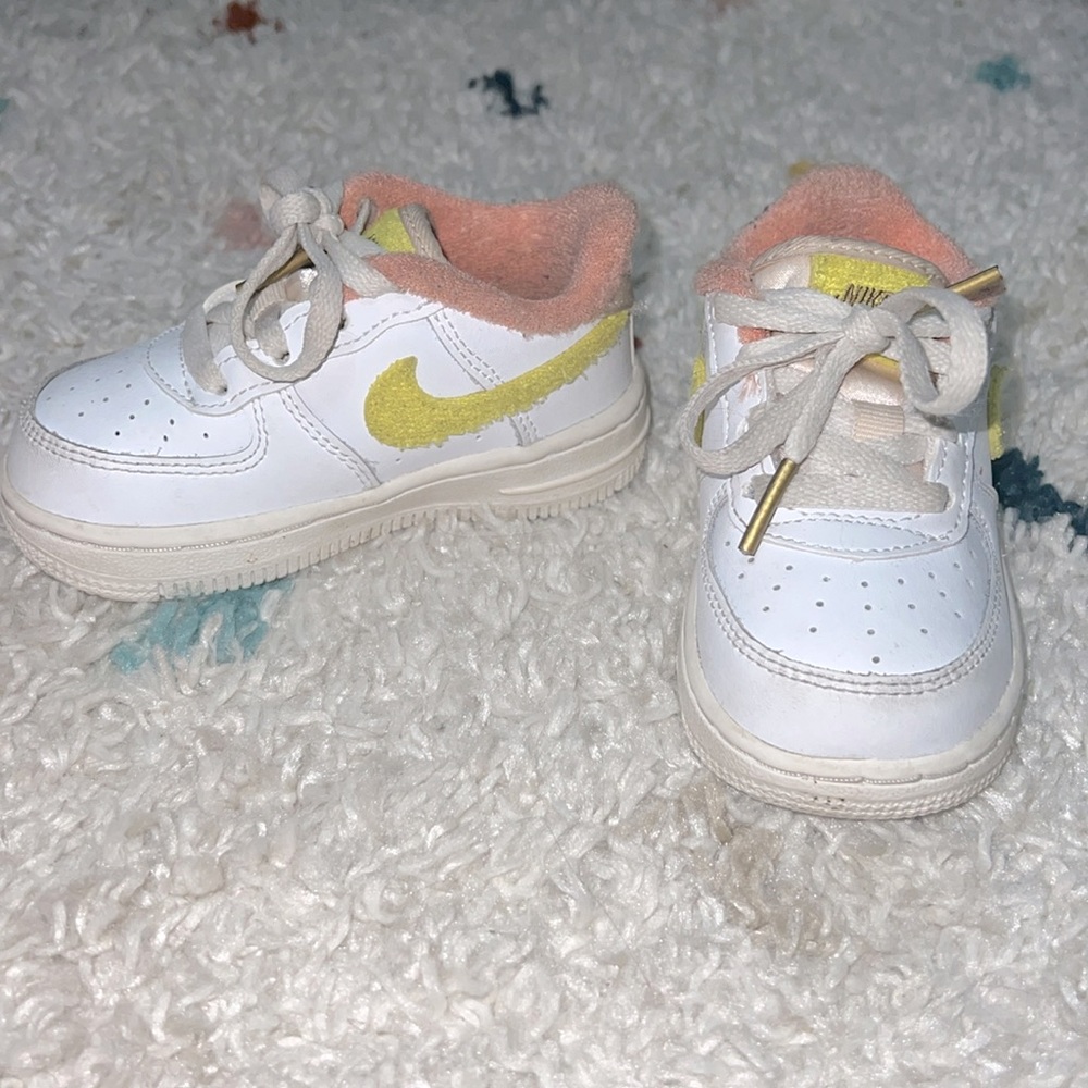 Nike Air Force 1 White Toddler Size 6